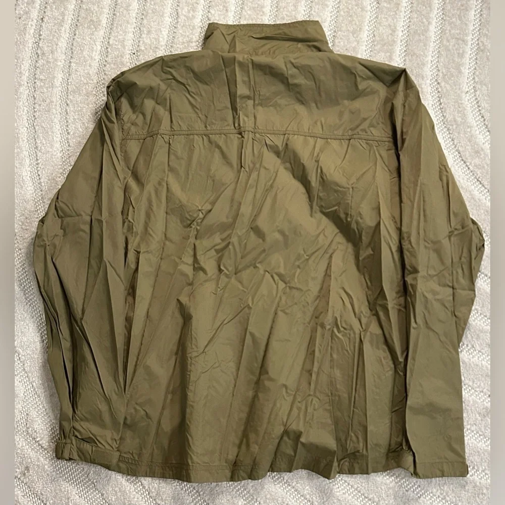 Trailside Supply Co Nylon Lightweight Outdoor Windbreaker Jacket in Green - XL